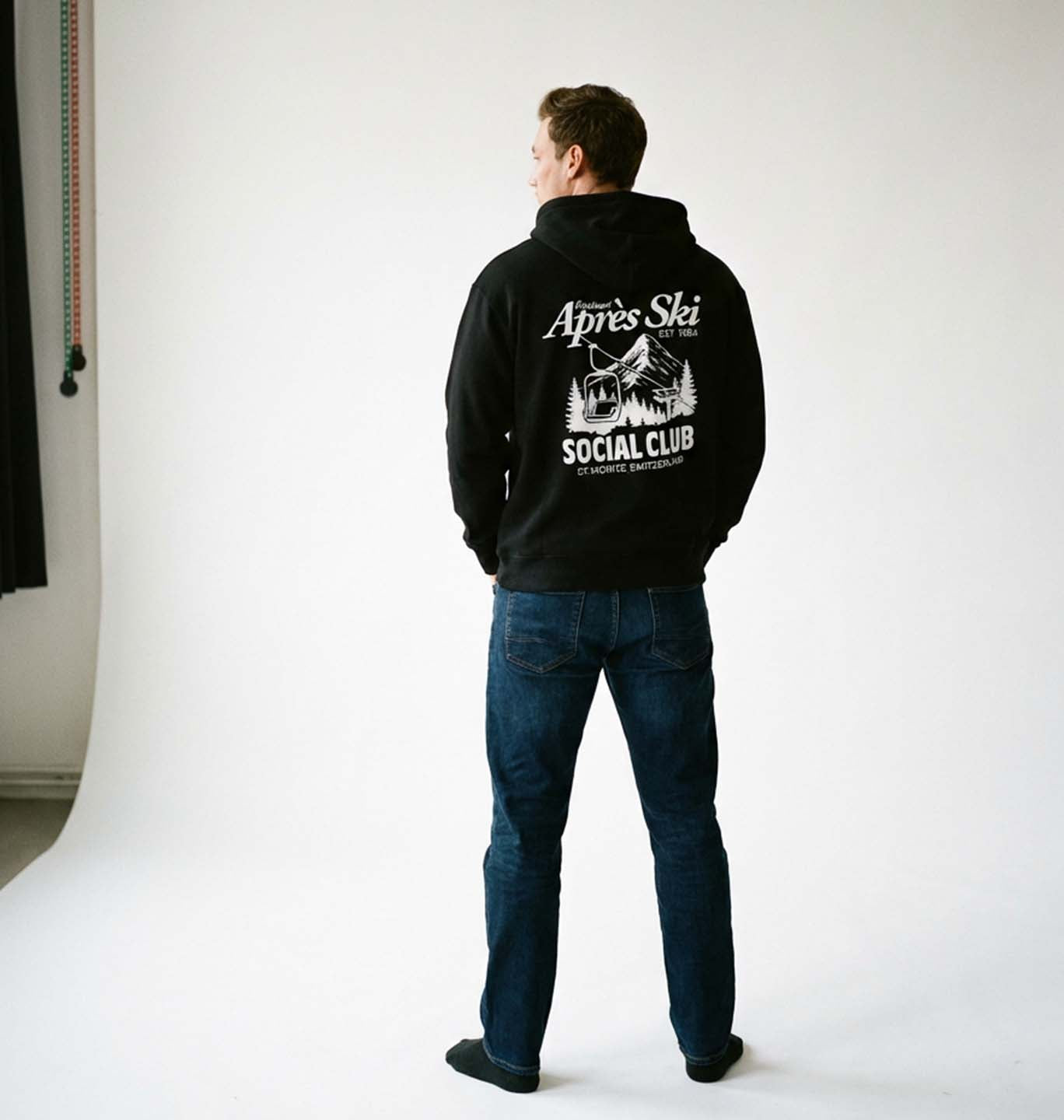 Apres Ski Medium Fit Hoodie
